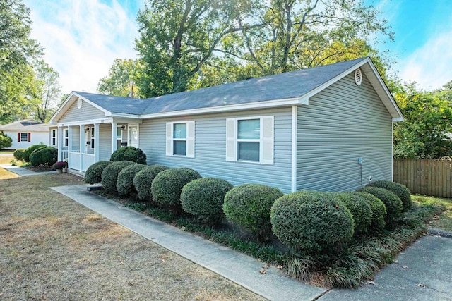 view of front of property