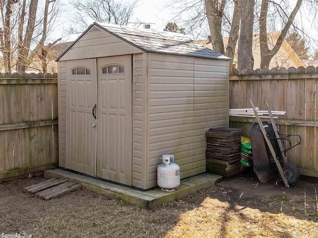 view of outbuilding