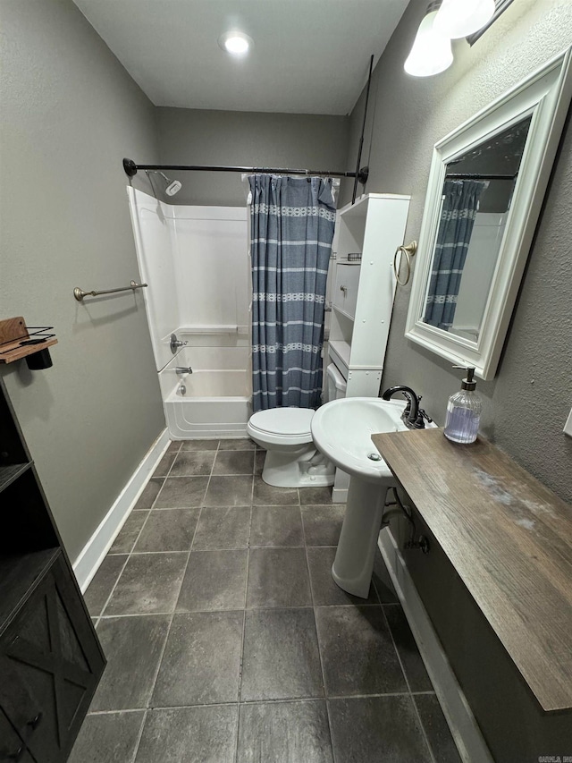 bathroom with toilet and shower / bathtub combination with curtain