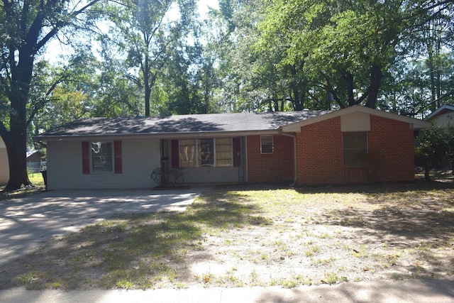 1305 Lee St, Jacksonville AR, 72076, 3 bedrooms, 1.5 baths house for sale