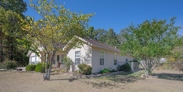 view of front of house