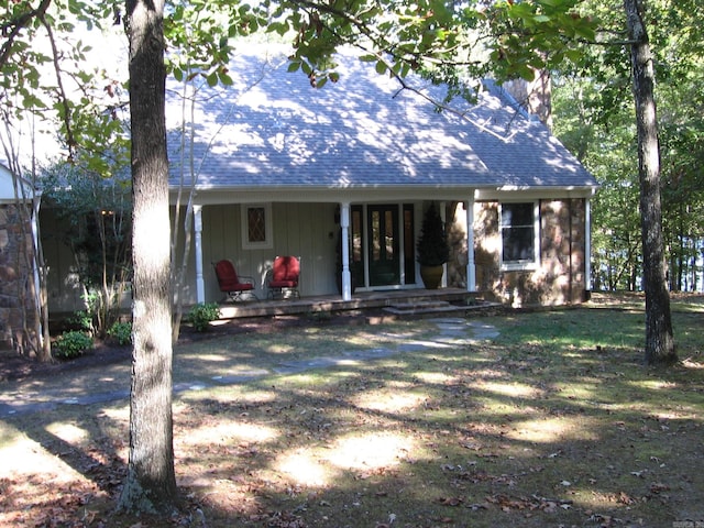 view of front facade