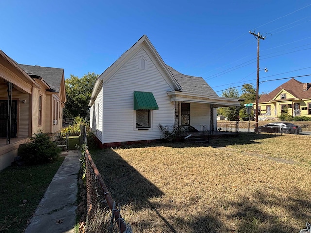 exterior space with a yard