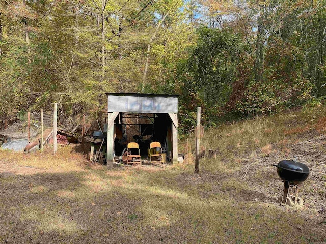 view of outbuilding