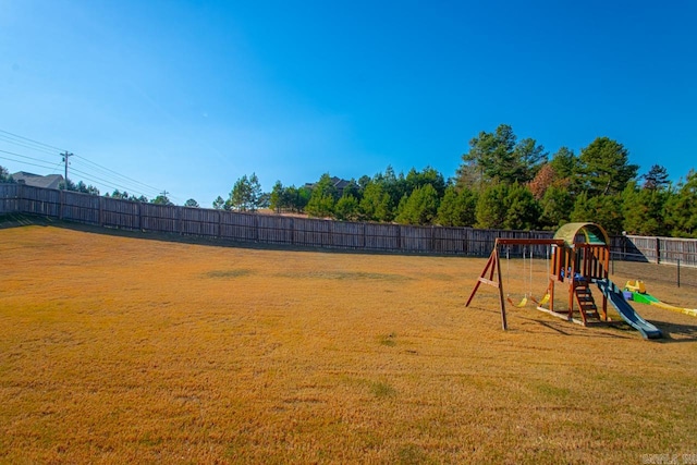 view of yard featuring a playground