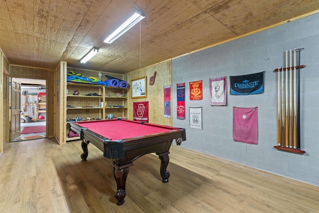 recreation room featuring hardwood / wood-style flooring, billiards, and wooden ceiling