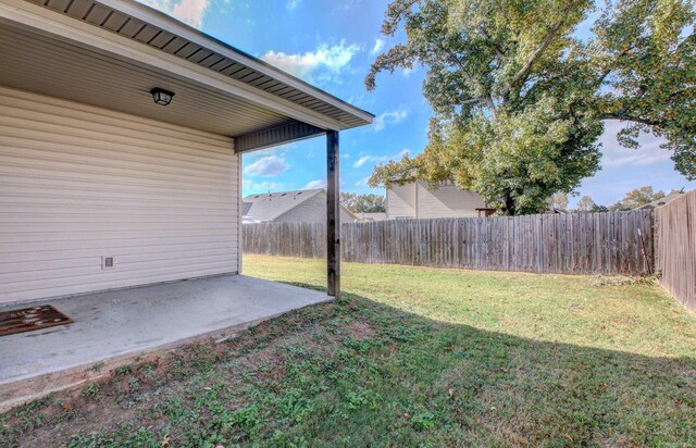 103 Harvest Dr, Beebe, AR 72012 - view of yard with a patio
