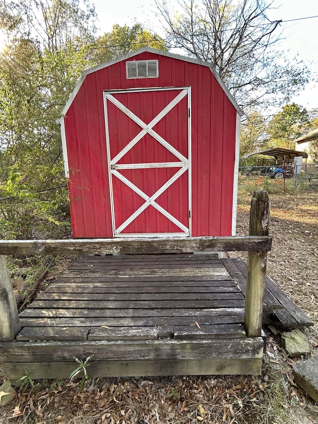 view of outbuilding