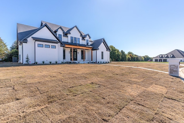 view of front of property featuring central AC