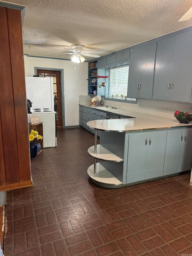 kitchen featuring tasteful backsplash, a textured ceiling, white appliances, and ceiling fan