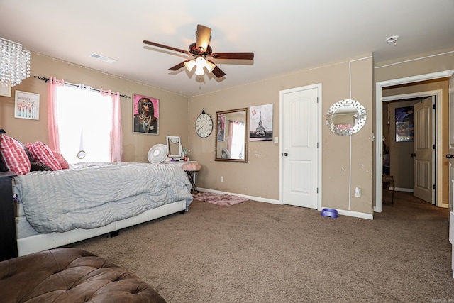 bedroom featuring carpet and ceiling fan