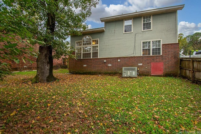 26 Summerwood Cv, Benton, AR 72015 - rear view of house featuring crawl space, brick siding, and central AC