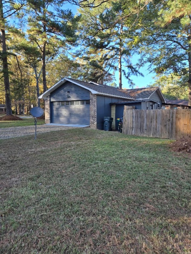 exterior space featuring a yard