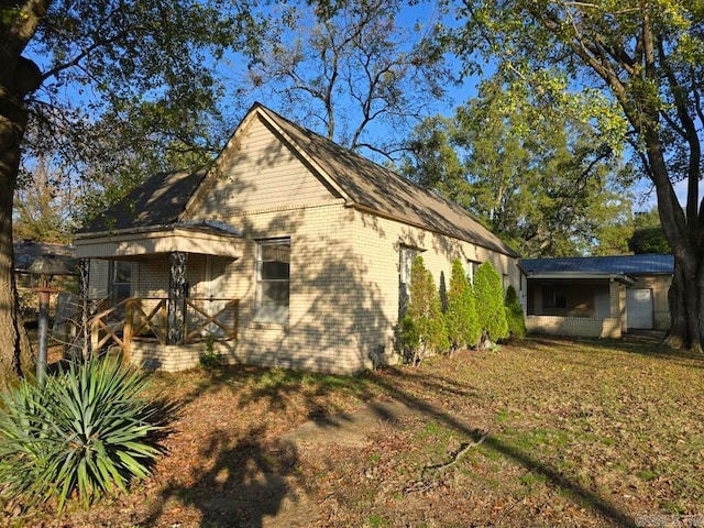 view of property exterior