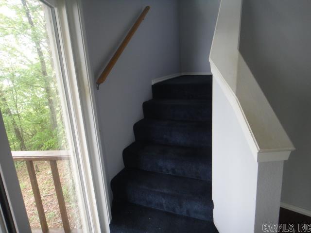 85 Bluff View Dr, Quitman, AR 72131 - view of stairway