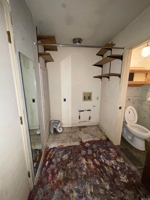 bathroom featuring toilet