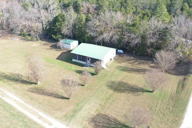 bird's eye view with a forest view