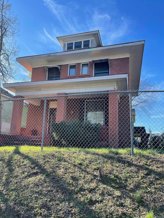 view of front of house