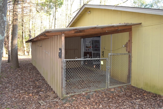 view of home's exterior