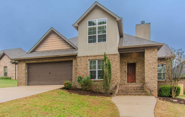 view of front of property with a front yard