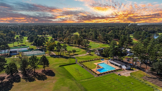 view of aerial view at dusk