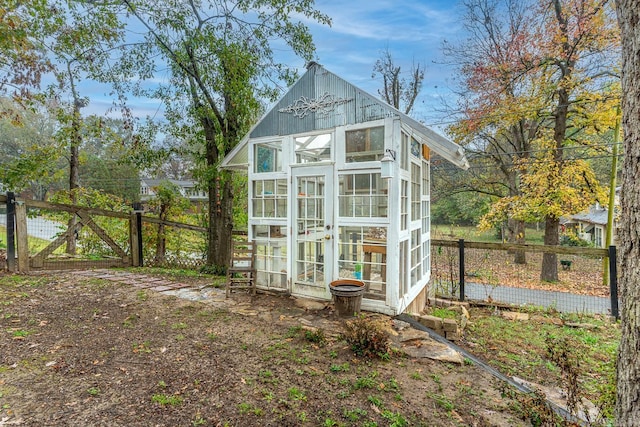 view of outbuilding