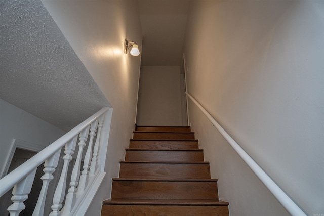 125 Pebble Beach Dr, Little Rock, AR 72212 - view of stairway