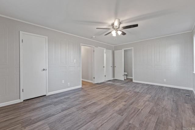 unfurnished bedroom with ceiling fan, light hardwood / wood-style flooring, and crown molding