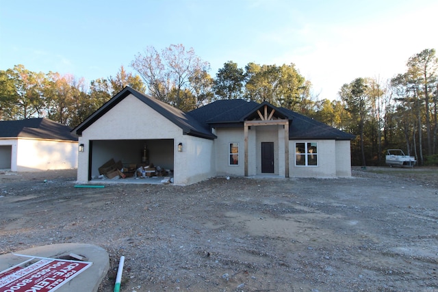 view of front of house with a garage