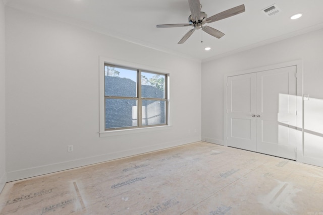 unfurnished room with ceiling fan