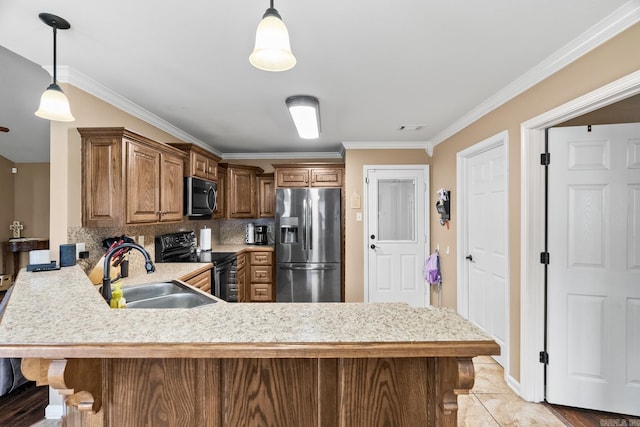 kitchen with kitchen peninsula, backsplash, stainless steel appliances, crown molding, and sink