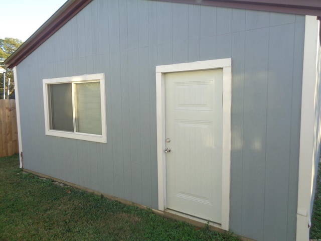 view of outbuilding