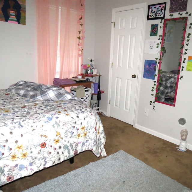 bedroom featuring carpet floors