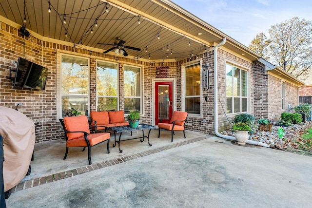 view of patio / terrace featuring an outdoor hangout area and ceiling fan