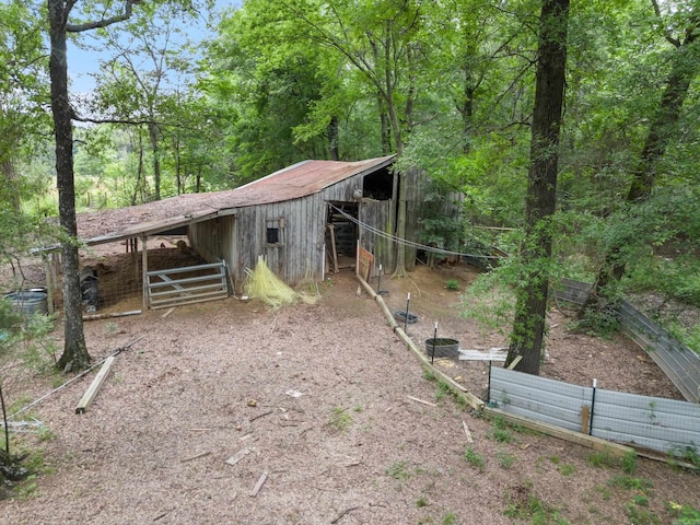 view of outbuilding