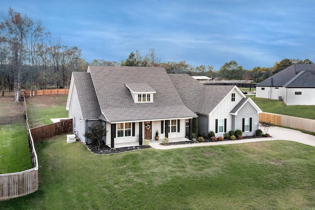 view of front of home with a front yard