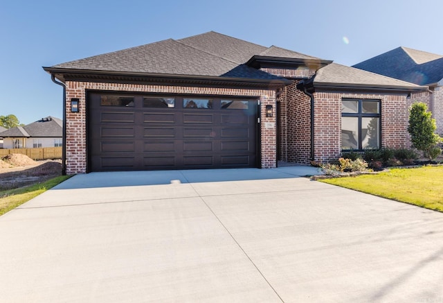 view of front facade featuring a garage