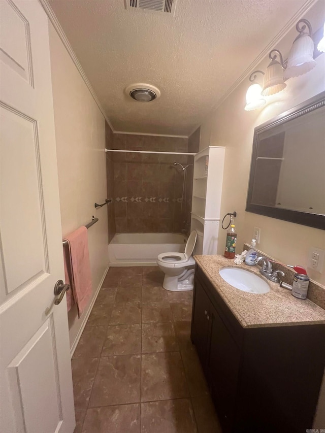 full bathroom with a textured ceiling, toilet, tiled shower / bath, and ornamental molding