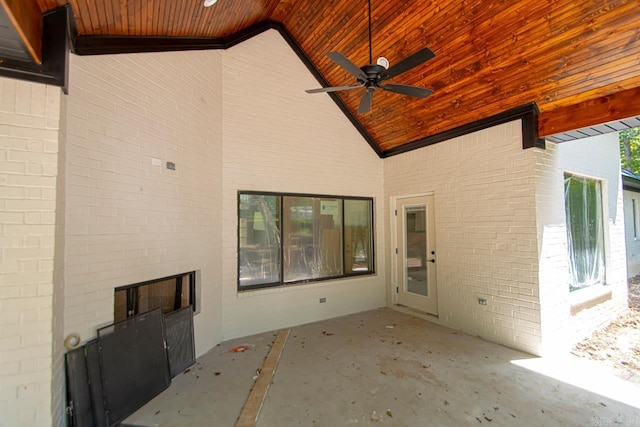 view of patio with ceiling fan