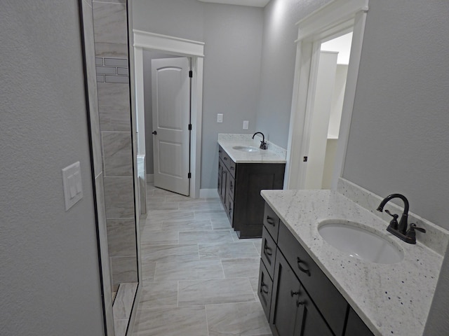 62 Highland Cove Dr, Highland, AR 72542 - bathroom featuring two vanities