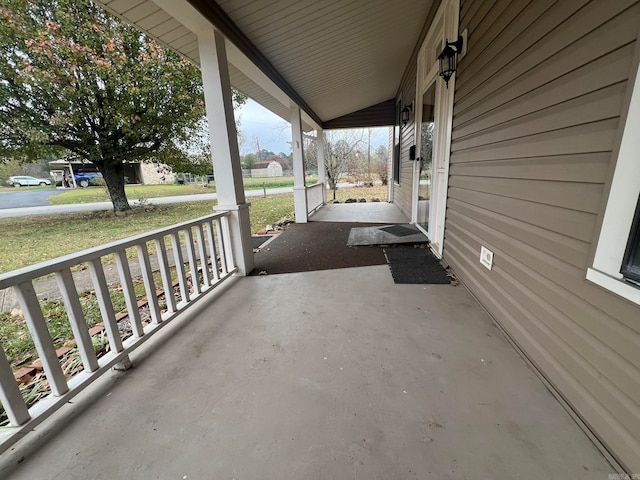 view of patio / terrace featuring covered porch