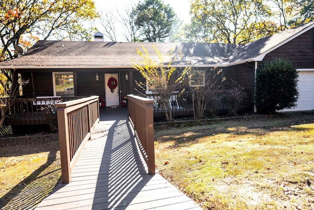 exterior space featuring a lawn