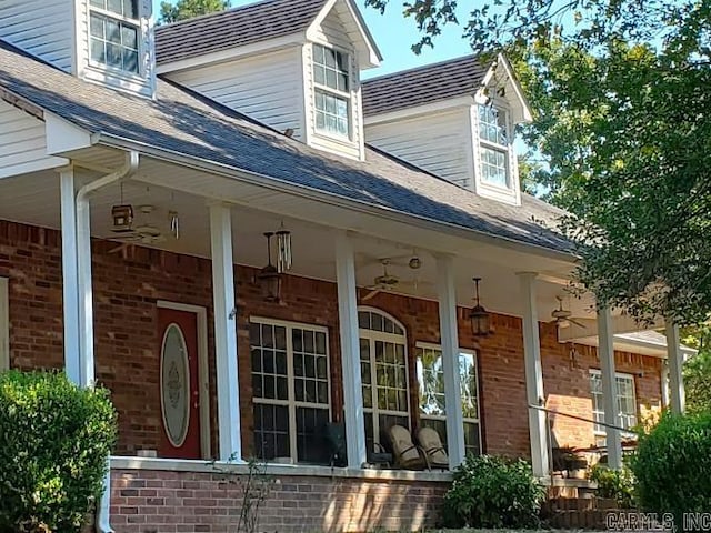 doorway to property featuring a porch