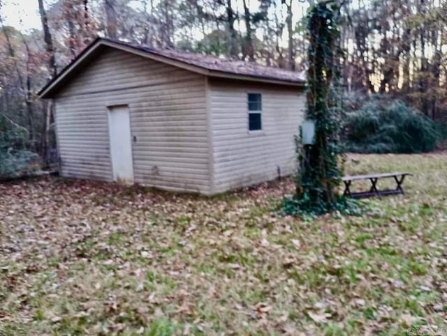 view of outbuilding