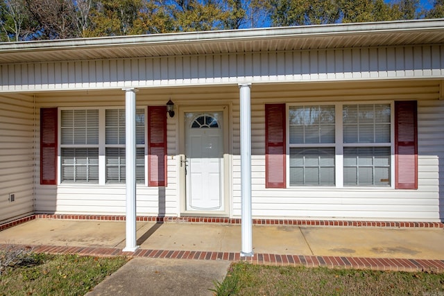 view of doorway to property