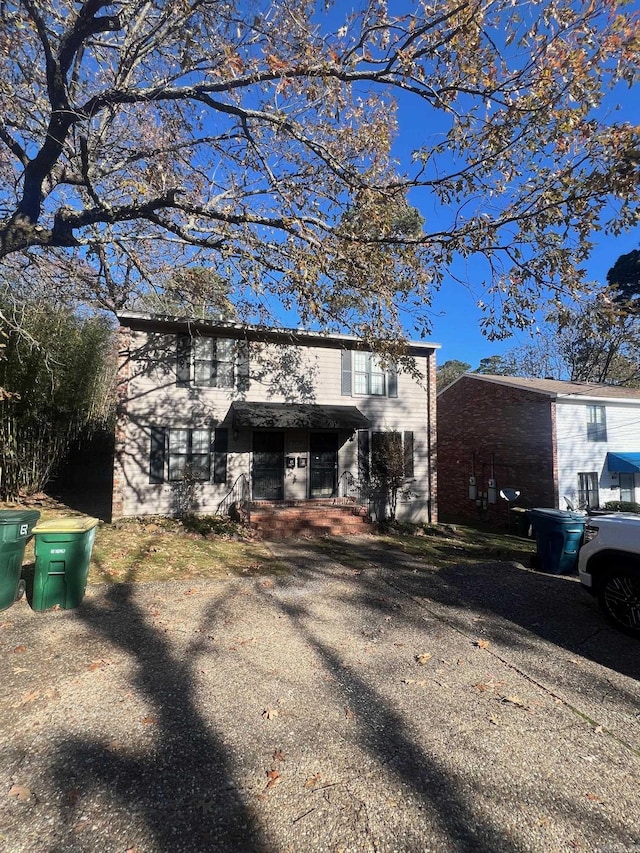 view of front of house