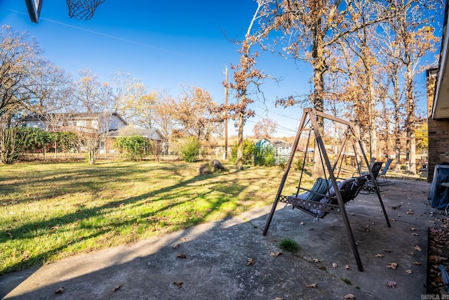 view of yard with a patio