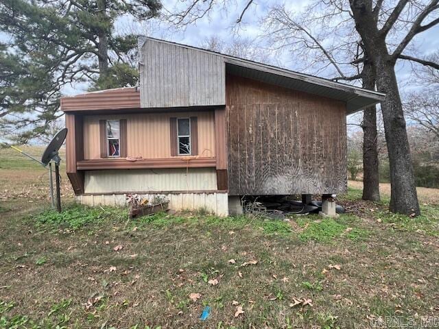 view of property exterior