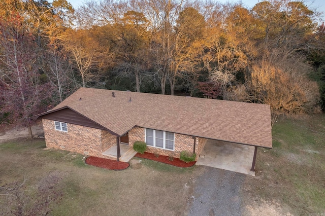 view of front of home with a front yard