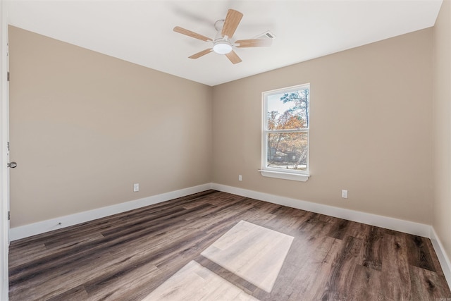 unfurnished room featuring ceiling fan and hardwood / wood-style flooring